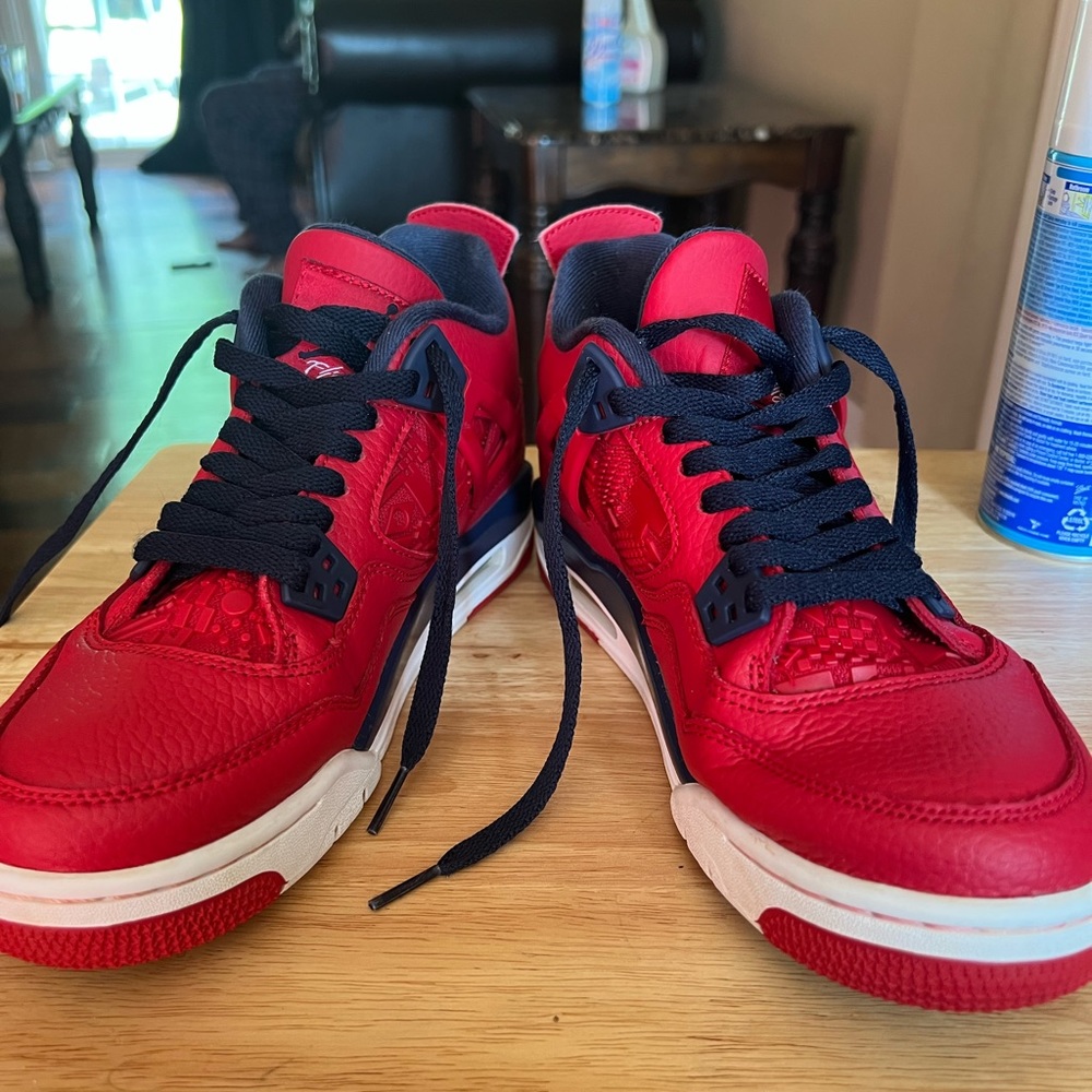 Youth Air Jordan Retro 4